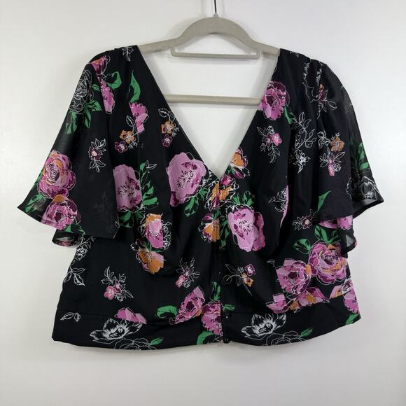 Torrid Black Floral Cropped Blouse 2X Smocked Flutter Sleeve Dark Floral V Neck - Picture 12 of 12